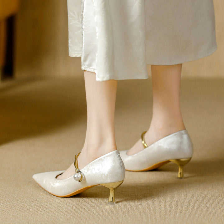 Elegant Classic Women's Pumps