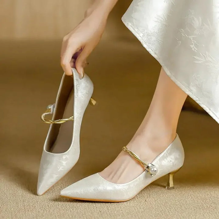 Elegant Classic Women's Pumps