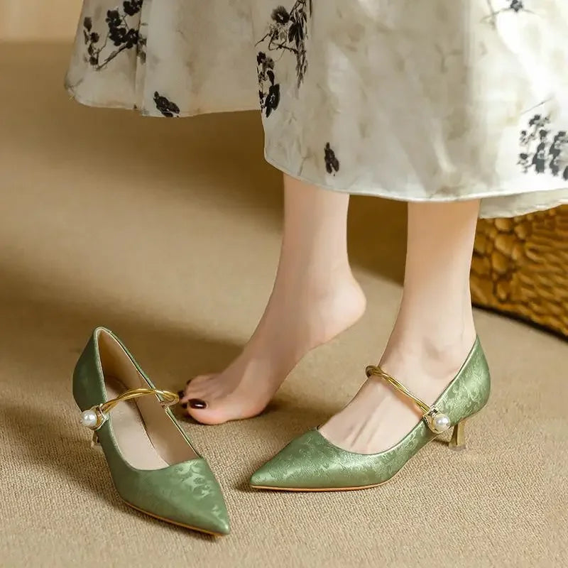 Elegant Classic Women's Pumps
