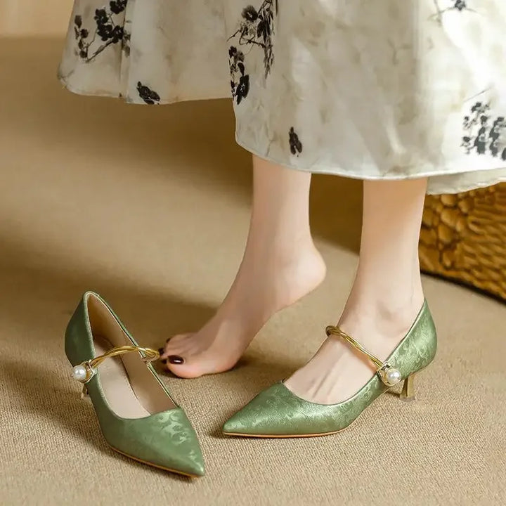 Elegant Classic Women's Pumps